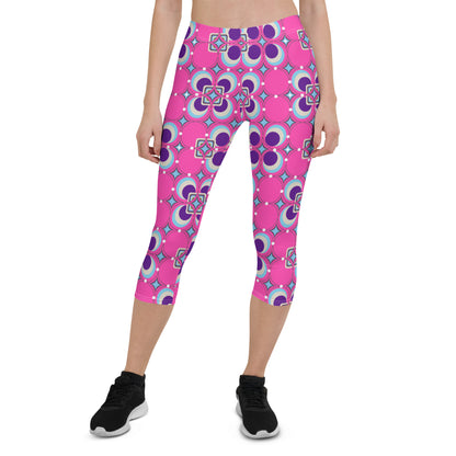 Retro Circles Capri Leggings